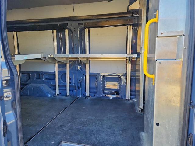 Ford Transit T-250 Image 13