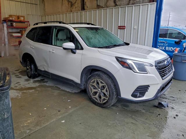 Subaru Forester Premium Image 10