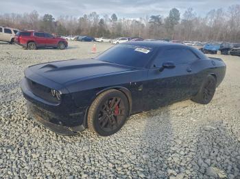  Salvage Dodge Challenger