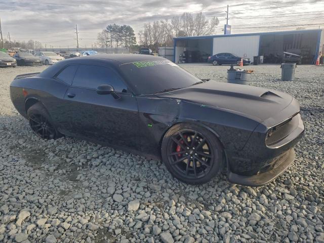 Dodge Challenger R/t Image 2