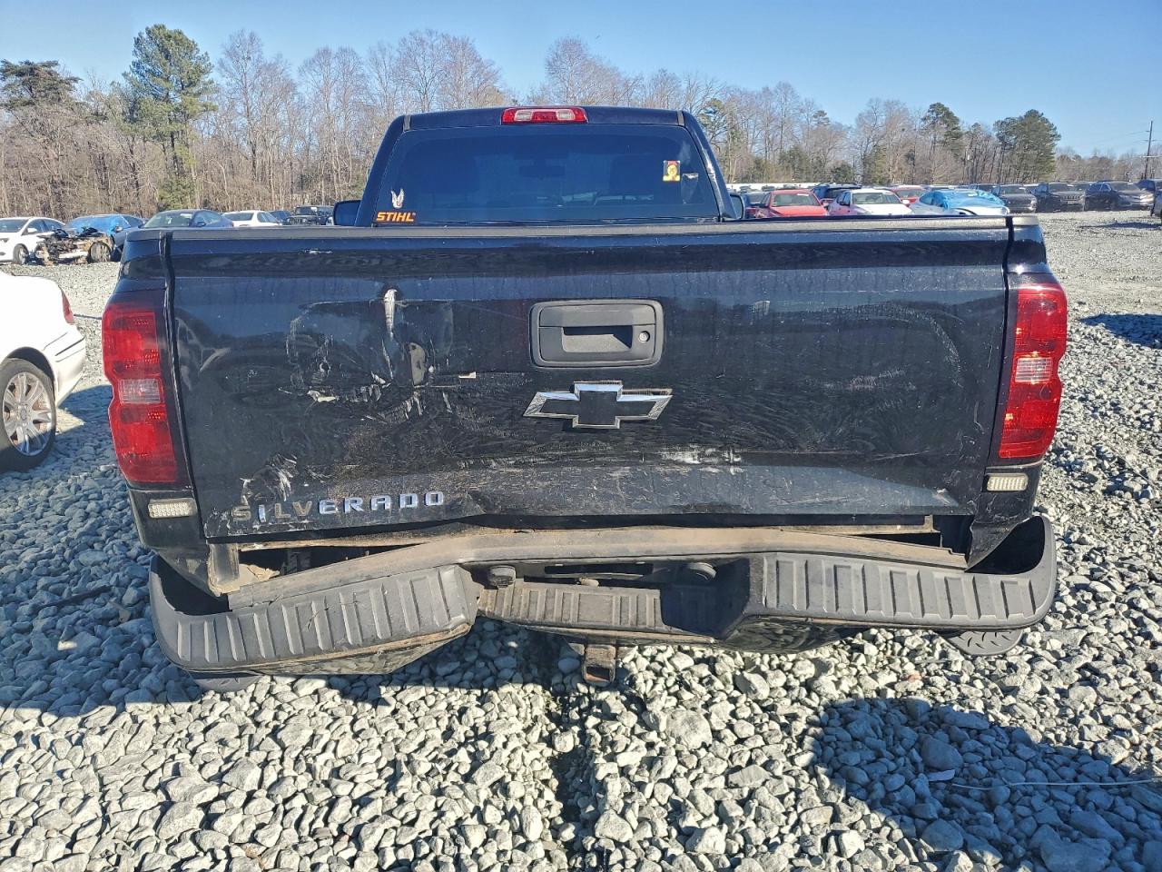 Chevrolet Silverado C1500 Image 4