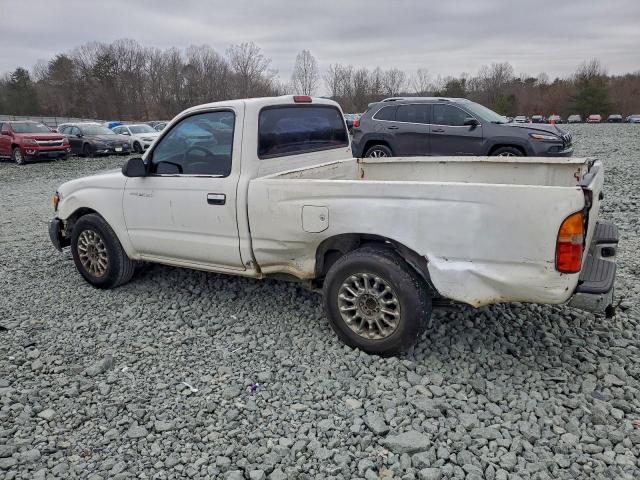 Toyota Tacoma Image 8
