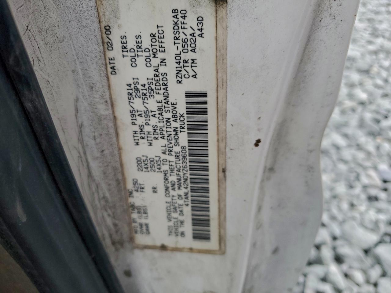 Toyota Tacoma Image 5