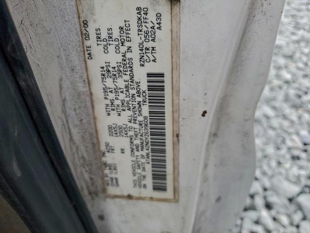 Toyota Tacoma Image 5