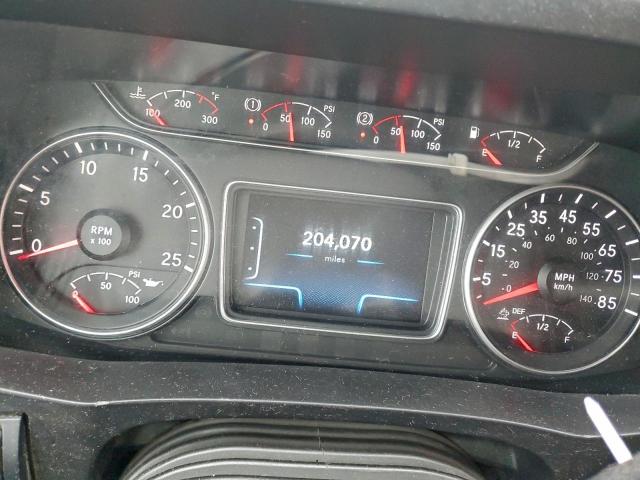 International Lt625 Image 9