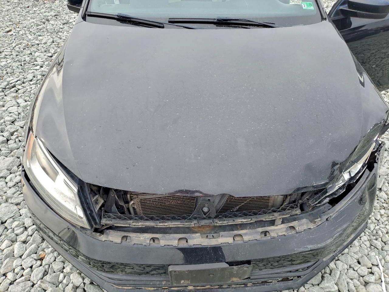 Volkswagen Jetta Se Image 3