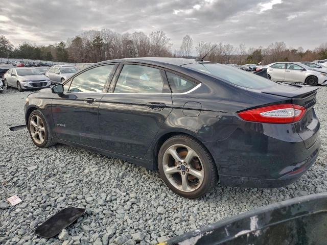 Ford Fusion Se Hybrid Image 12