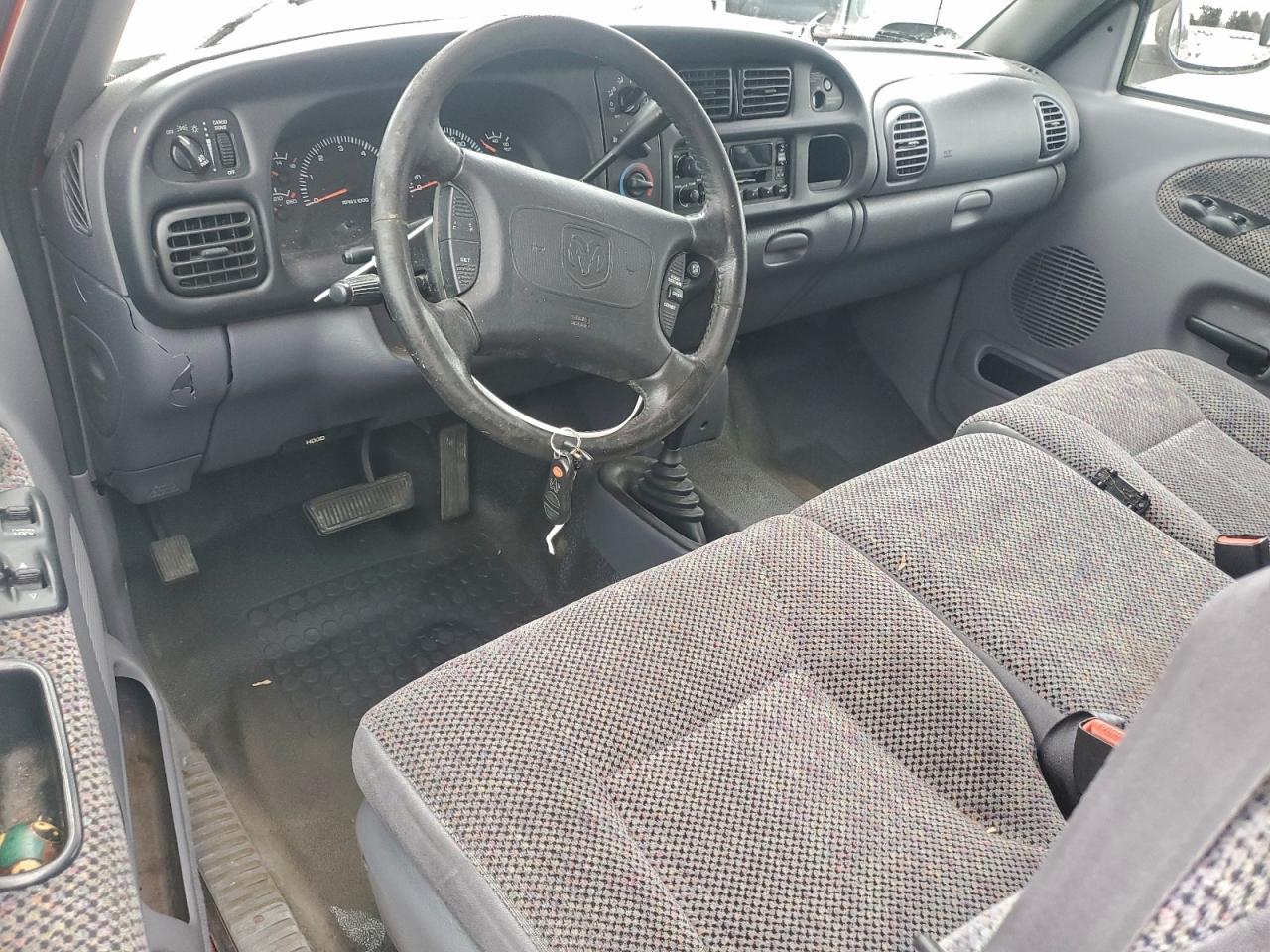 Dodge Ram 1500 Image 2