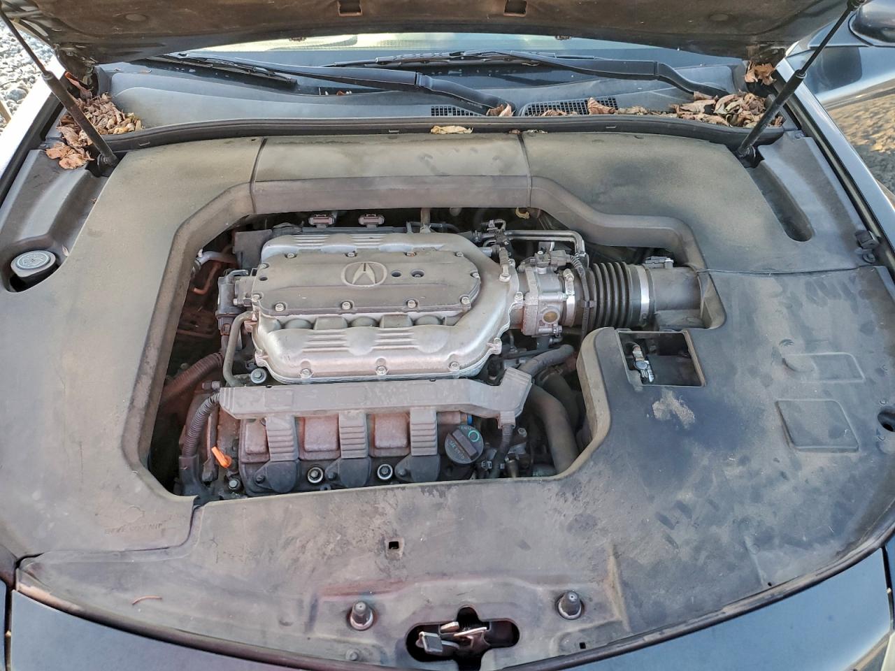 Acura TL Image 11