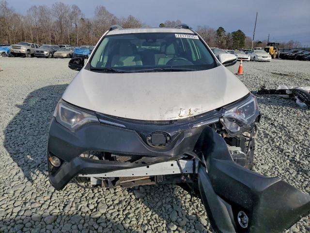 Toyota RAV4 Xle Image 2