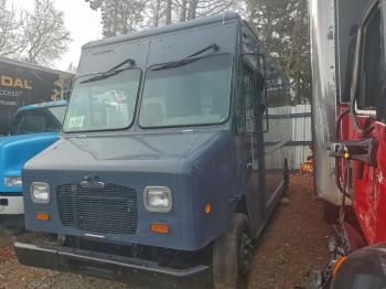  Salvage Freightliner Chassis M