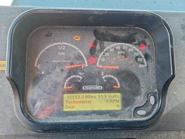 Freightliner Chassis M M Line Walk-in Van Image 8