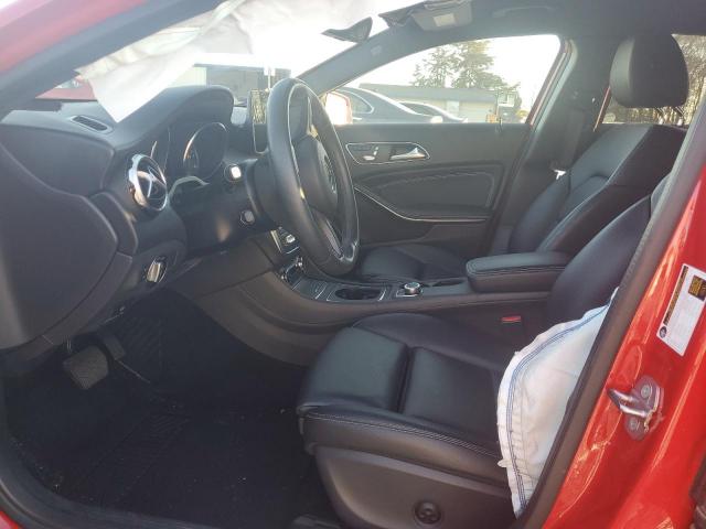 Mercedes-Benz GLA 250 Image 13