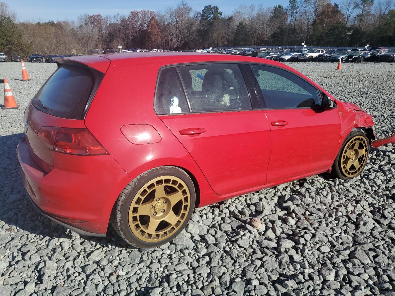 Volkswagen GTI S Image 6