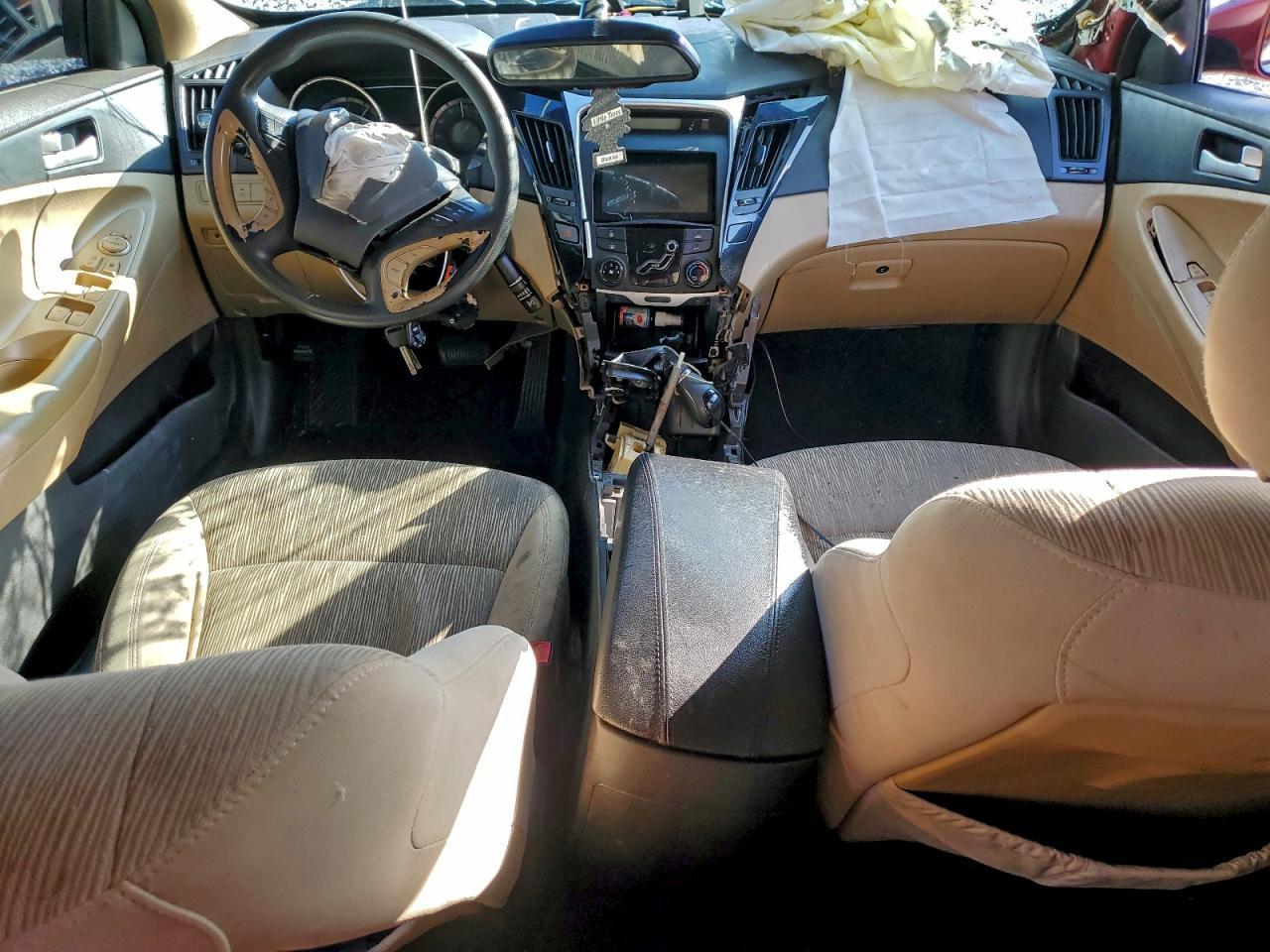 Hyundai SONATA Gls Image 6