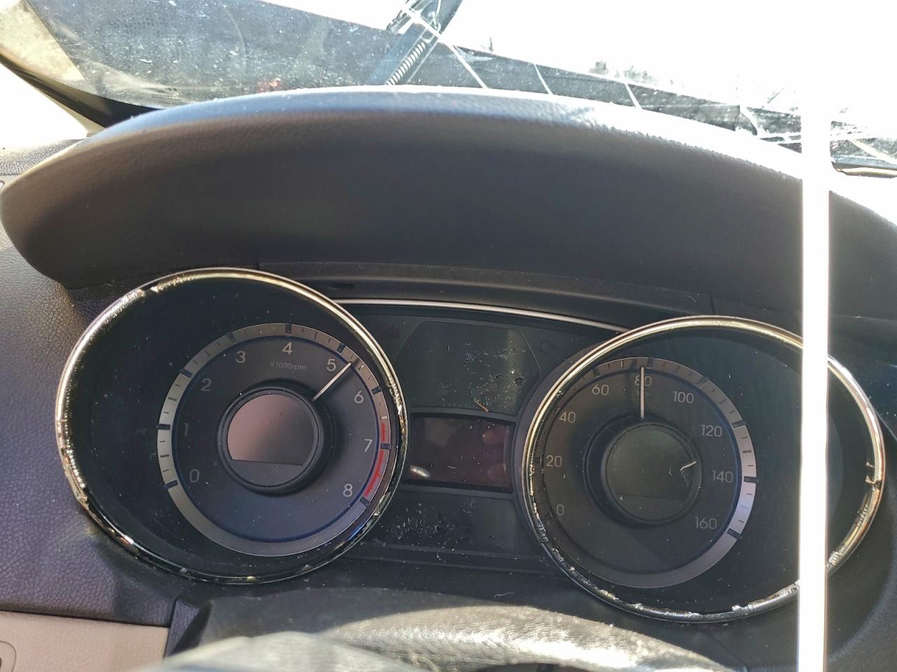 Hyundai SONATA Gls Image 10