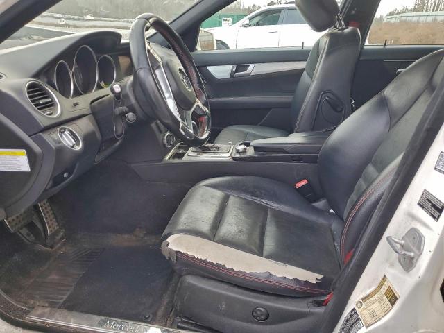 Mercedes-Benz C-Class 350 Image 8