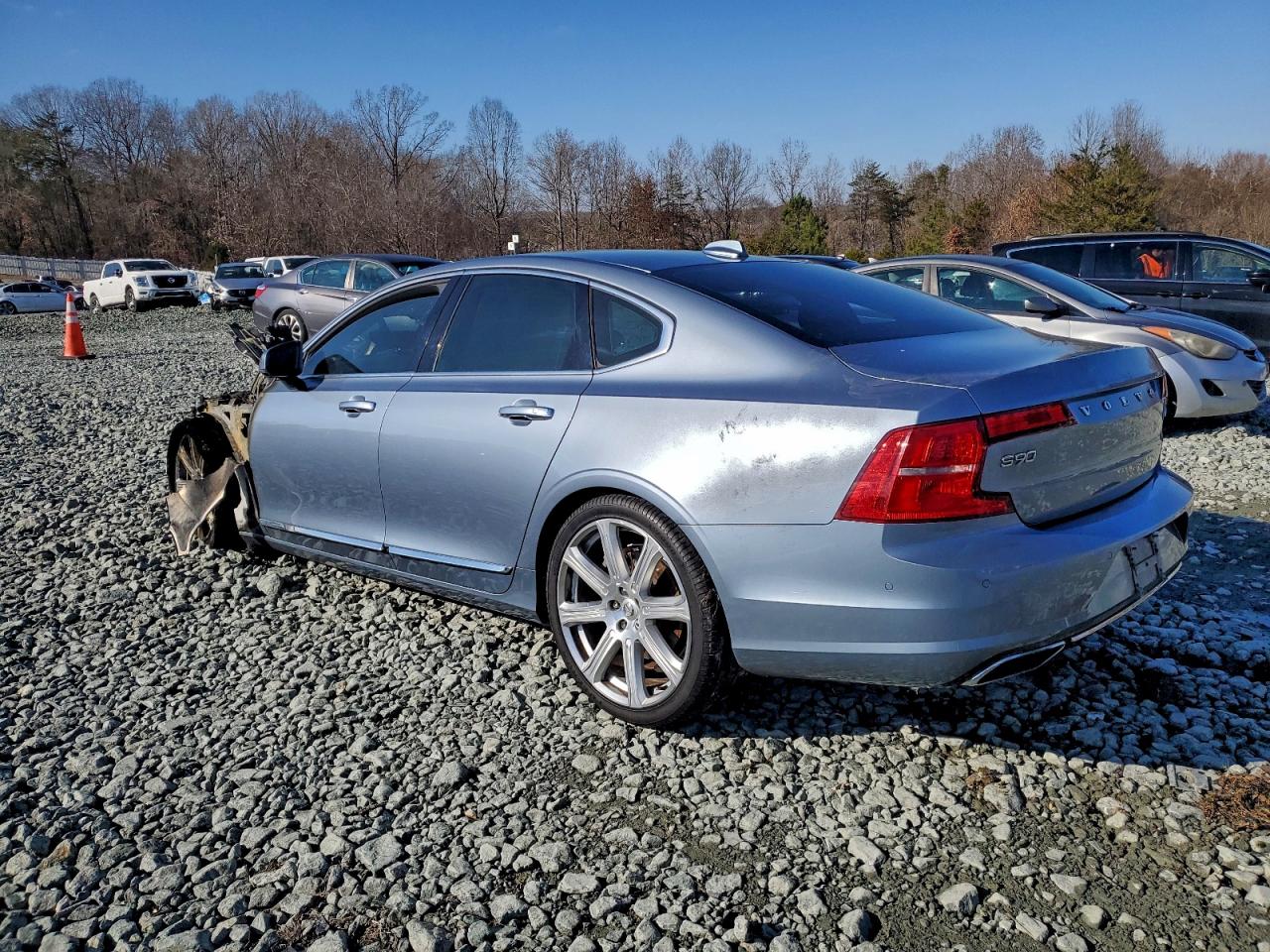 Volvo S90 T6 Inscription Image 2