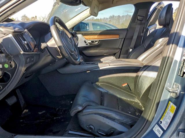 Volvo S90 T6 Inscription Image 11