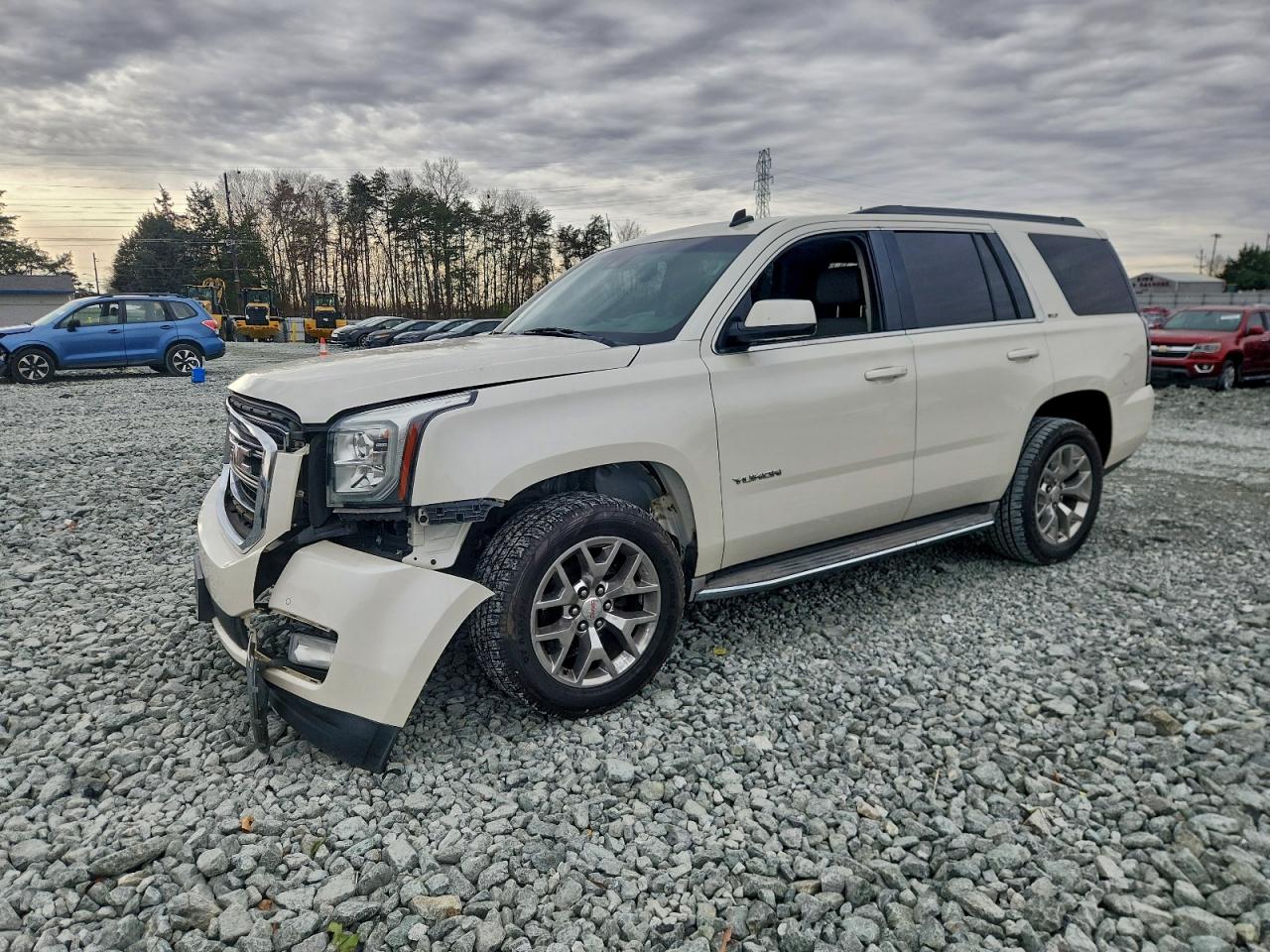 GMC Yukon Slt Image 1