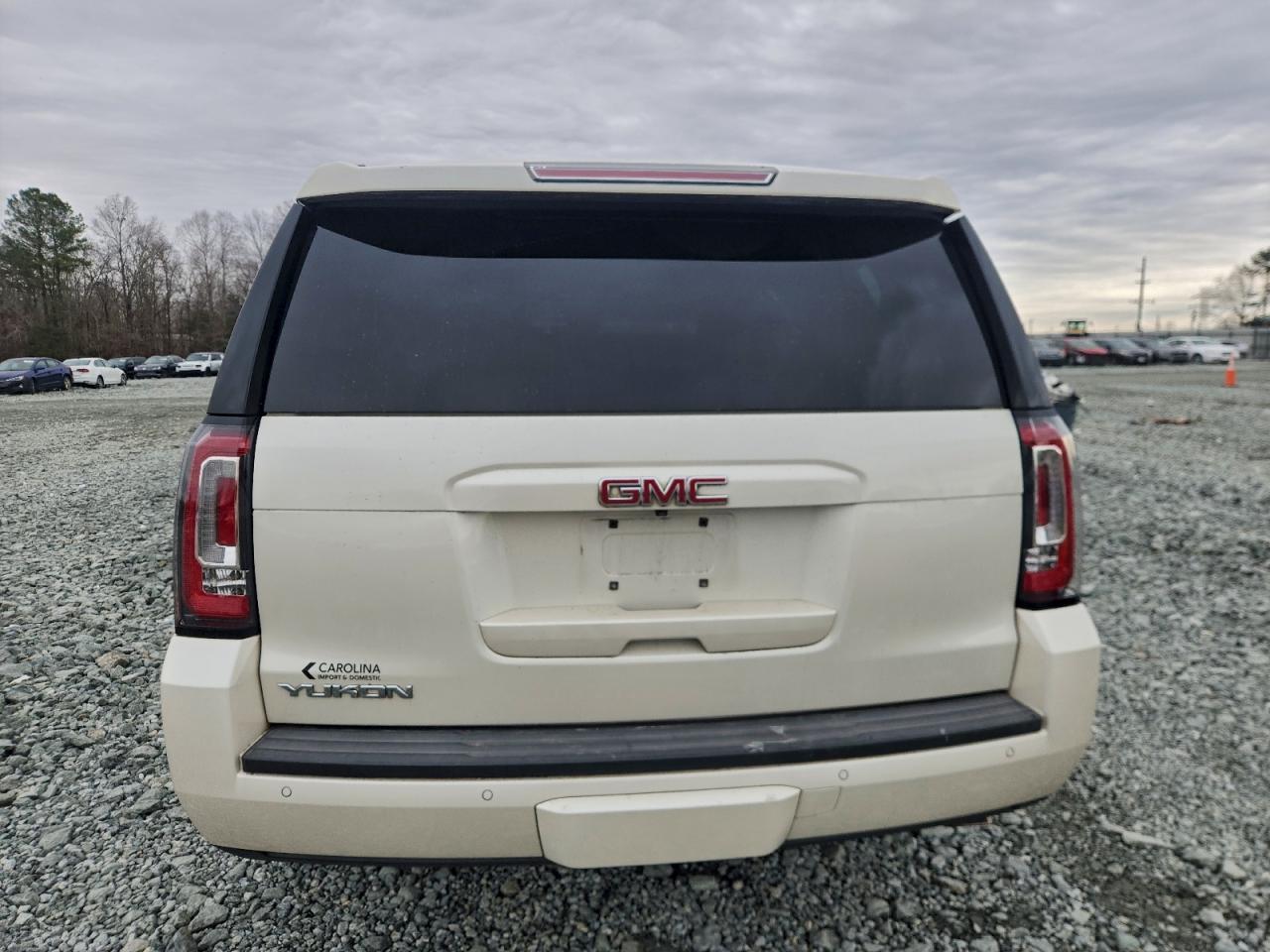 GMC Yukon Slt Image 12