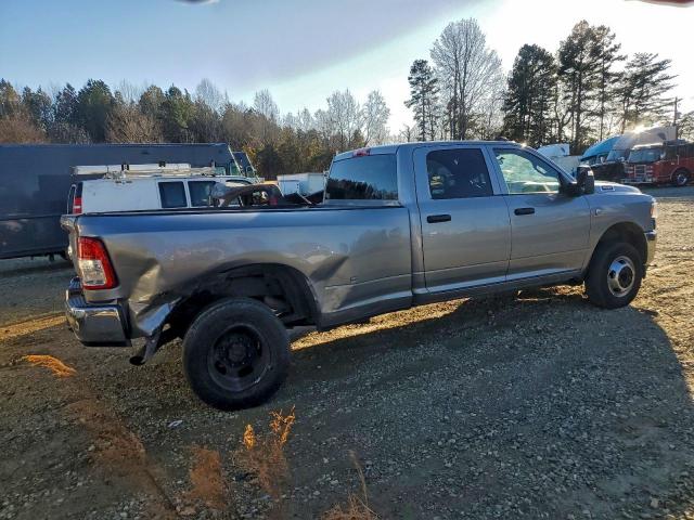 Ram 3500 Tradesman Image 2