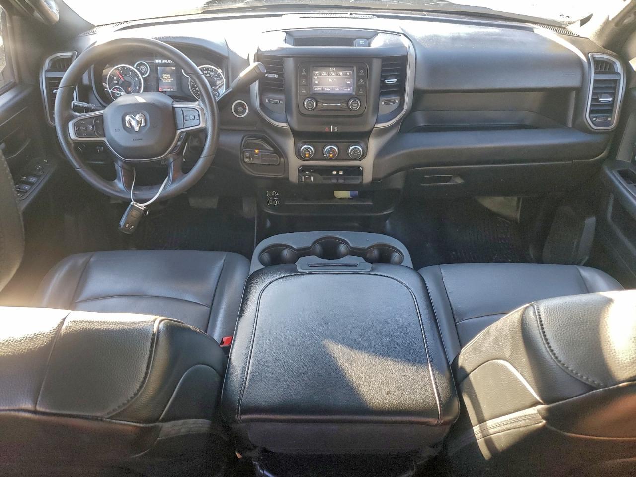 Ram 3500 Tradesman Image 13