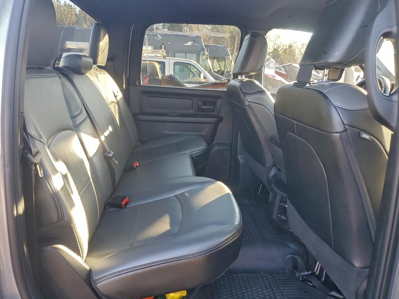 Ram 3500 Tradesman Image 9