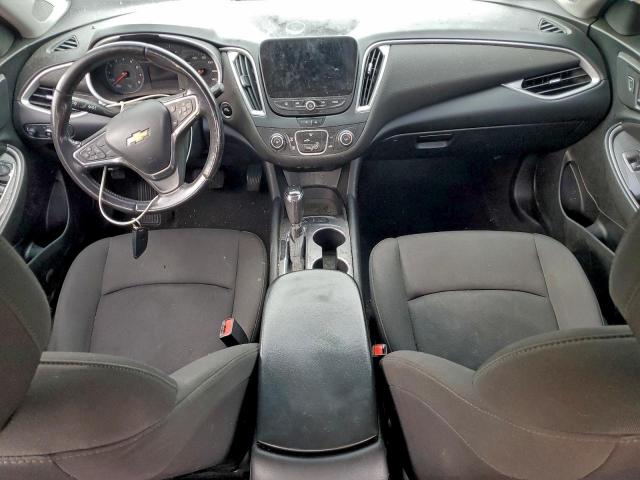 Chevrolet Malibu Rs Image 4