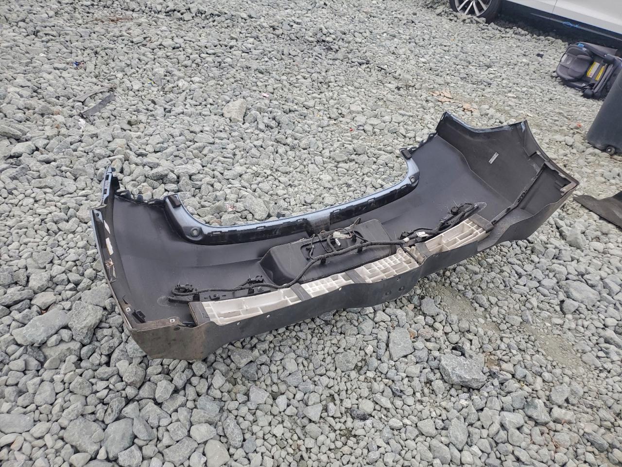 Chevrolet Volt Image 2