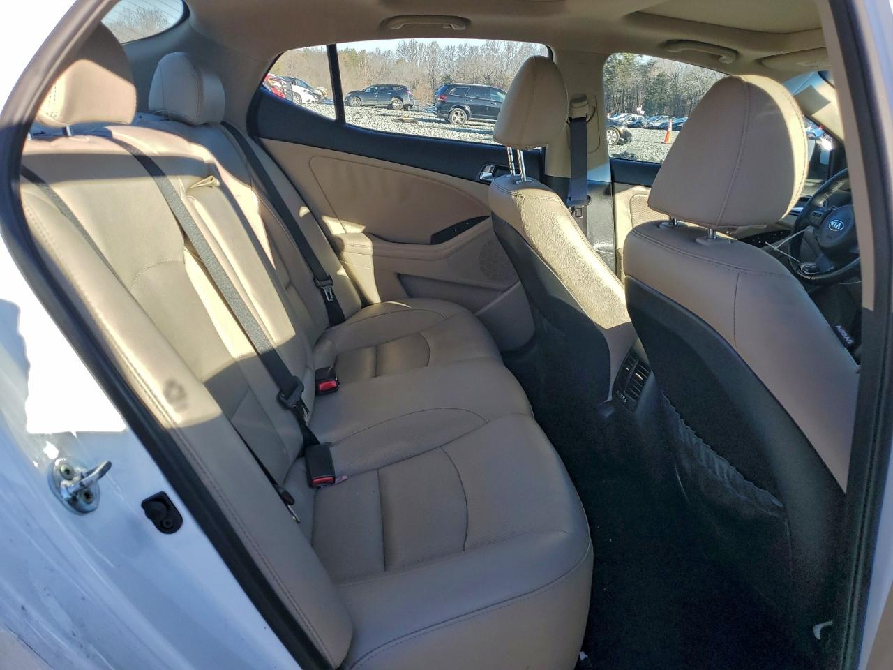 Kia Optima Ex Image 11