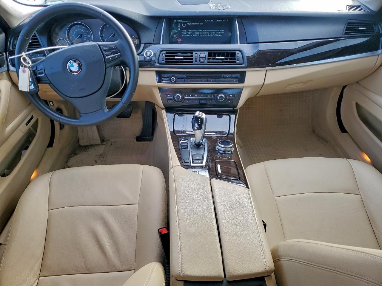 BMW 5 Series I Image 2