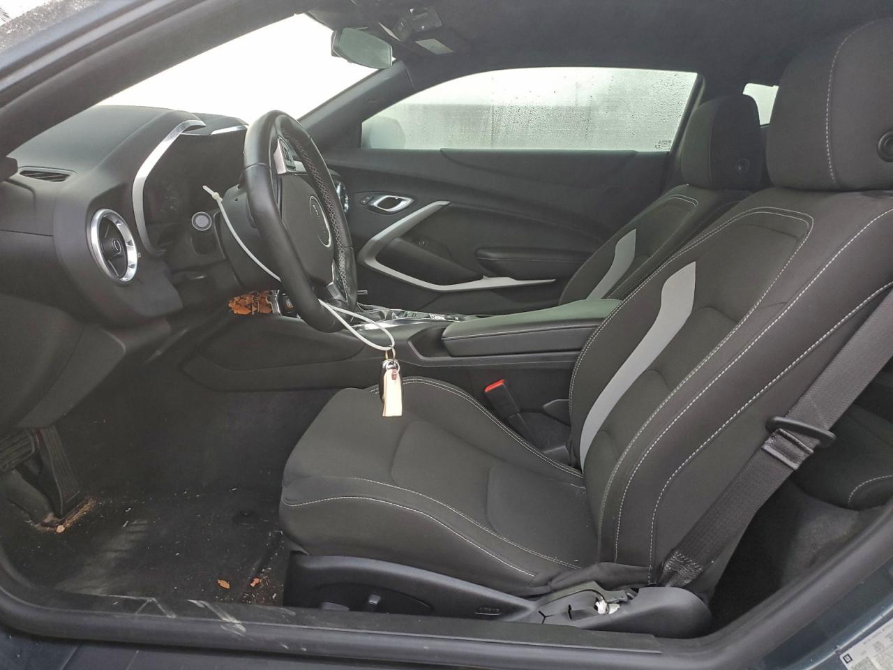 Chevrolet Camaro Ls Image 5