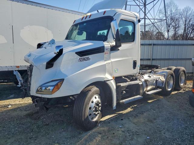 Freightliner Cascadia 1 Image 5