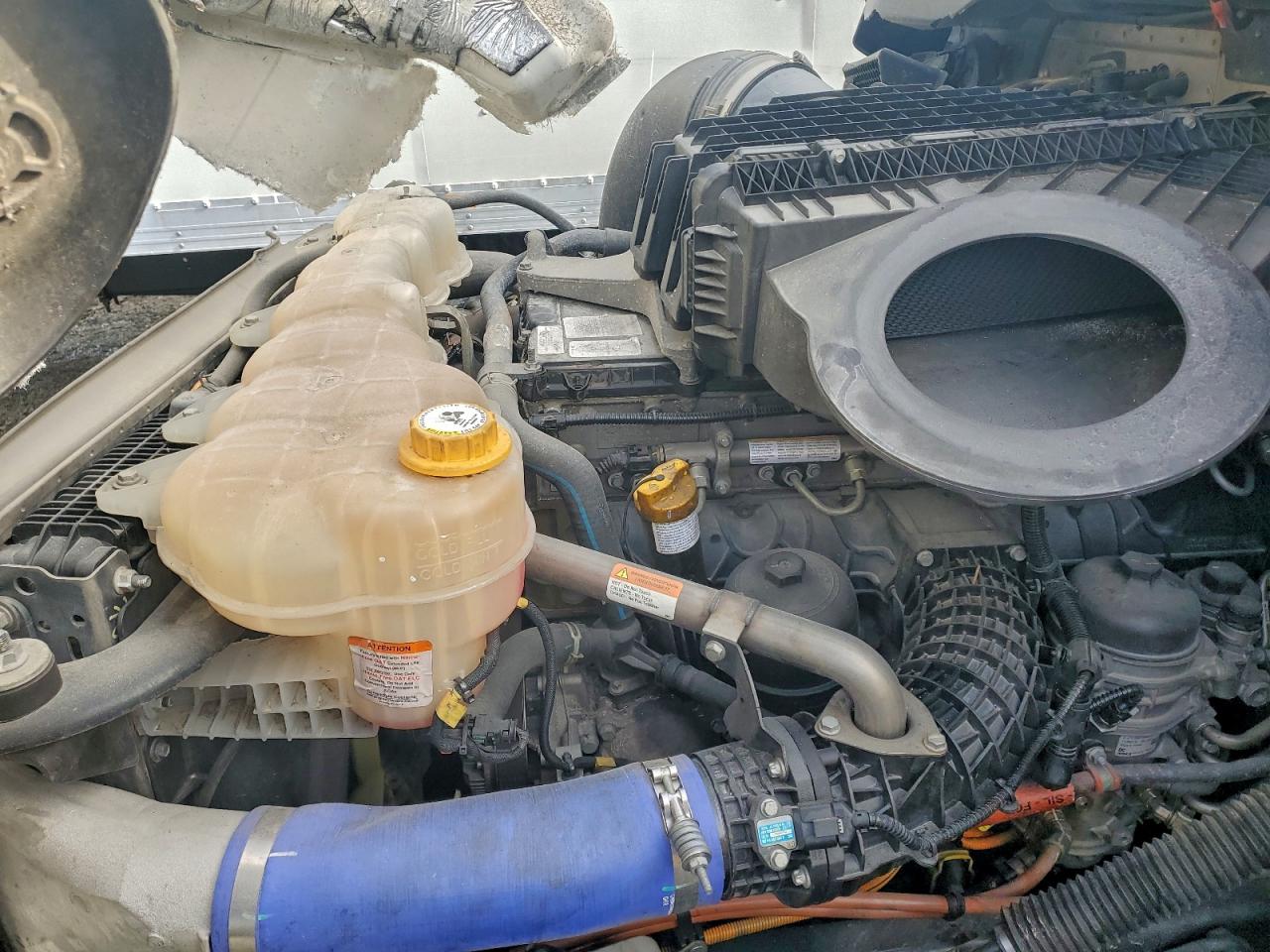 Freightliner Cascadia 1 Image 6